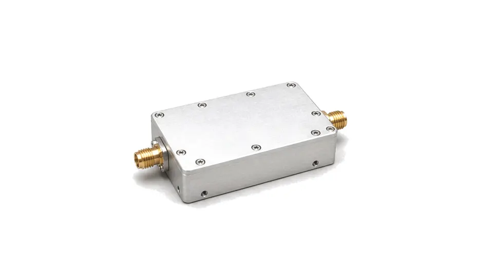 Low noise amplifier module for RF receiver front ends