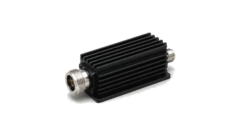 Fixed RF attenuator with coaxial connectors