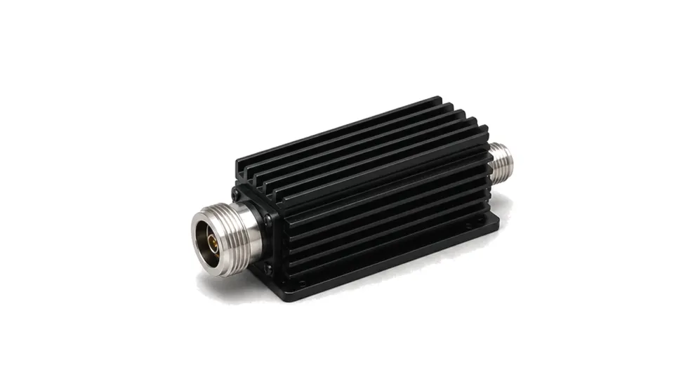 Fixed RF attenuator with coaxial connectors