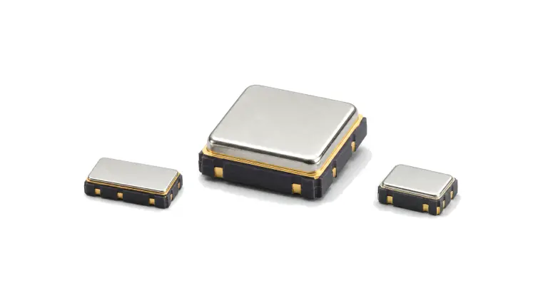 TCXO crystal oscillator for temperature compensated RF timing