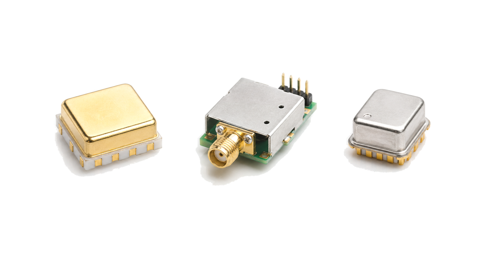 Voltage controlled oscillator module for tunable RF signal generation