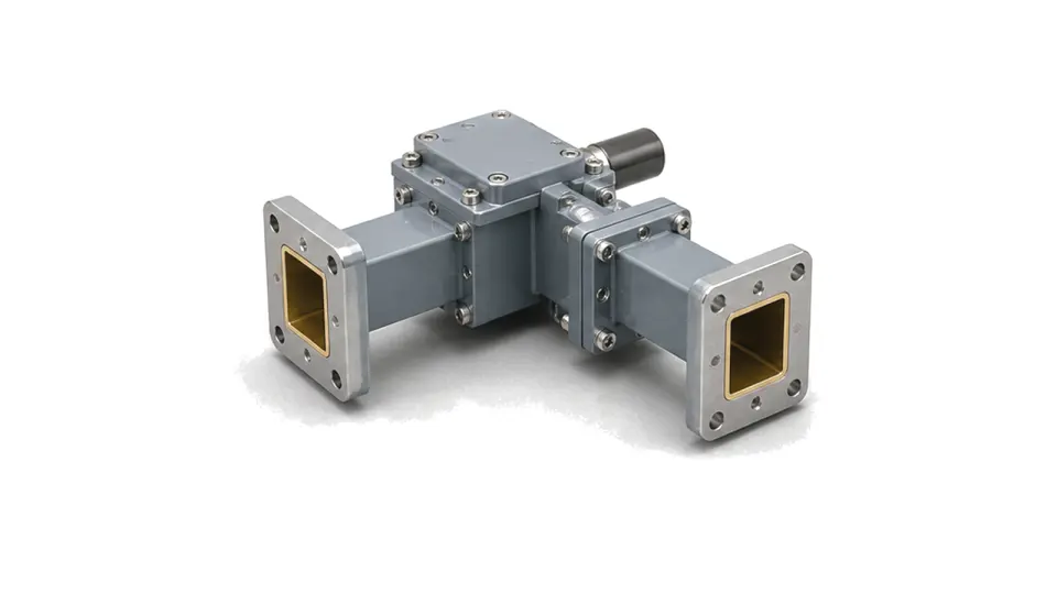 Waveguide switch for microwave path routing